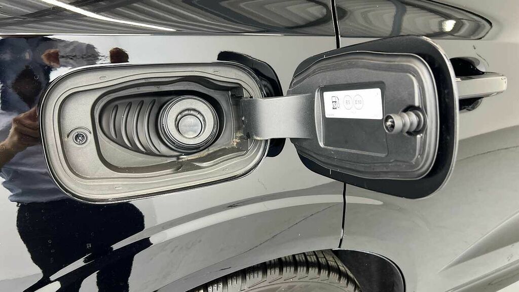 Volvo XC60 Ultimate Grey #16