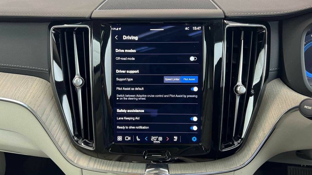 Volvo XC60 Ultimate Grey #44