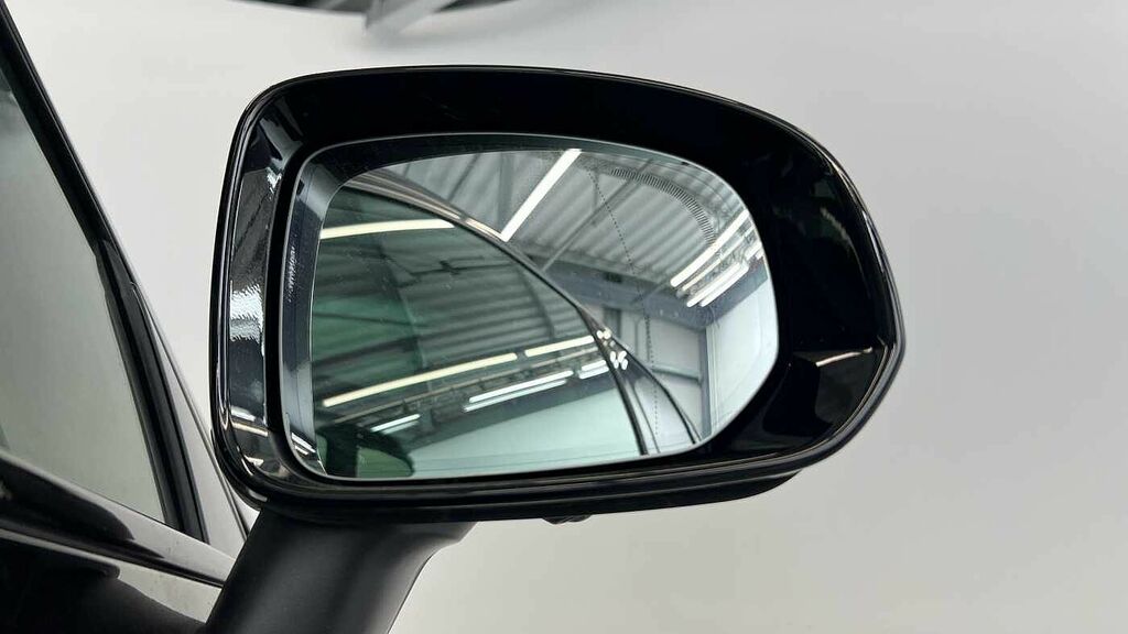 Volvo XC60 Ultimate Grey #32