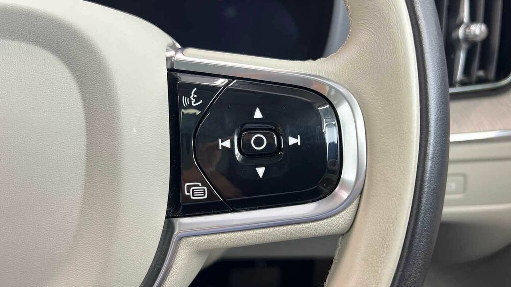 Volvo XC60 Ultimate Grey #22