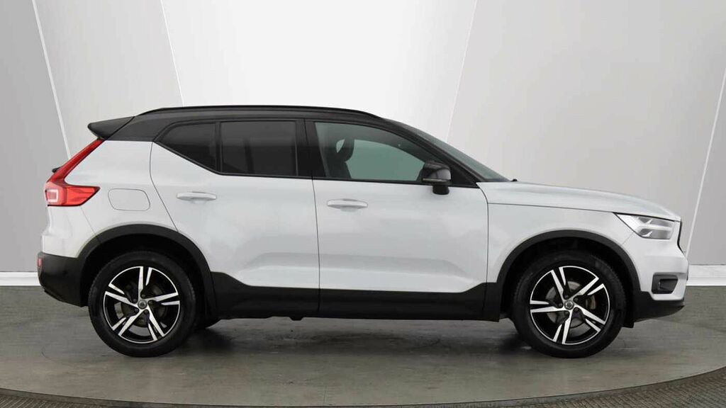 Volvo XC40 R-design, T3 Silver #2
