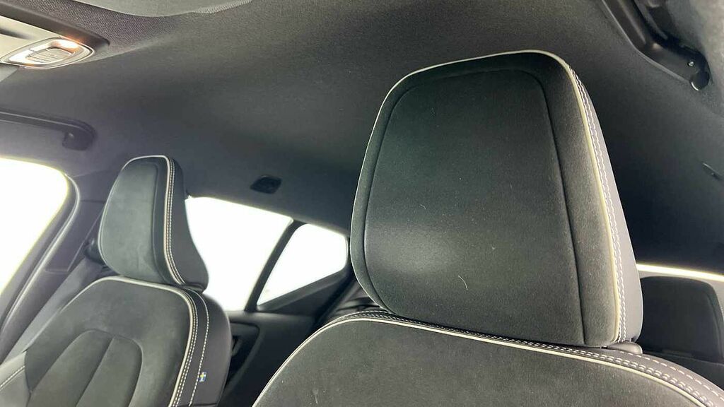Volvo XC40 R-design Pro, T3 Silver #11