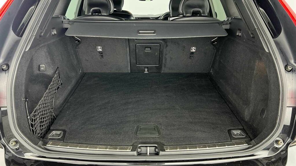 Volvo XC60 R-design, B4 Awd Mild Hybrid Black #5