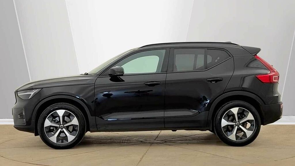 Volvo XC40 Plus, B4 Mild Hybrid, Dark Black #6