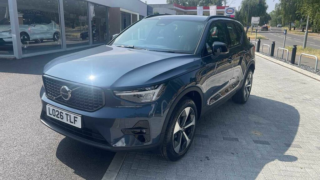Volvo XC40 2.0 B3p Plus Black Edition Black #37
