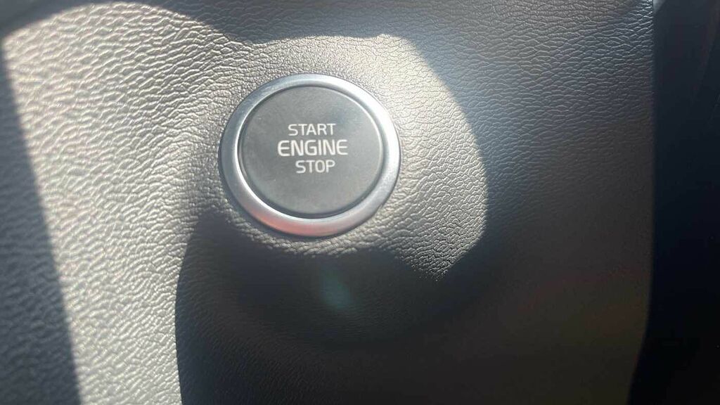 Volvo XC40 2.0 B3p Plus Black Edition Black #24