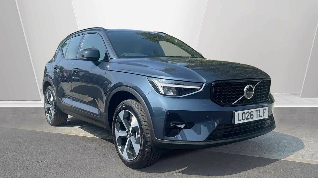Volvo XC40 Plus, B3 Mild Hybrid, Dark Blue