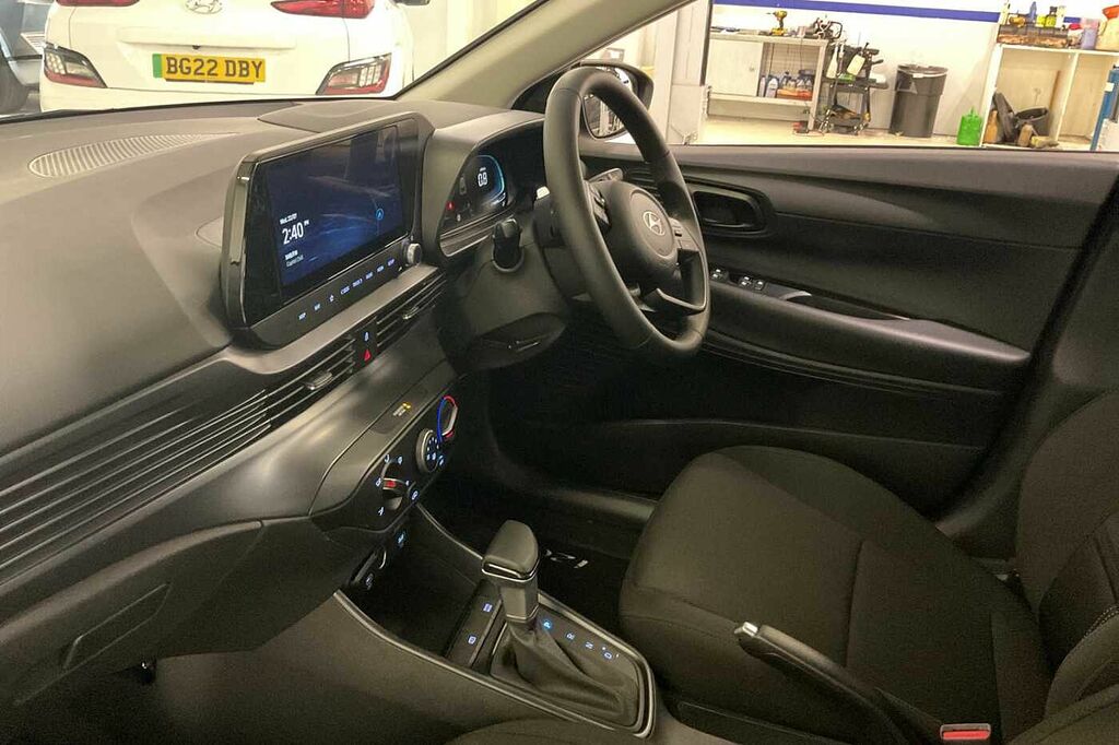 Hyundai I20 1.0T Gdi 90 Element Dct LO26OWH Black #2
