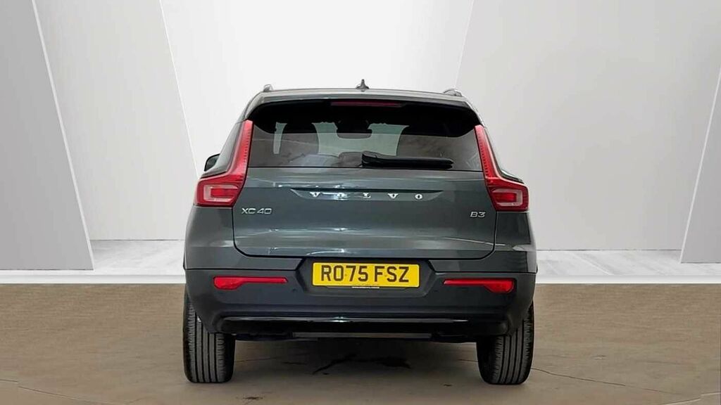 Volvo XC40 Plus, B3 Mild Hybrid, Dark RO75FSZ  #4