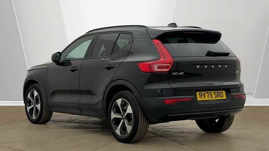 Volvo XC40 Plus, B4 Mild Hybrid, Dark Black #5