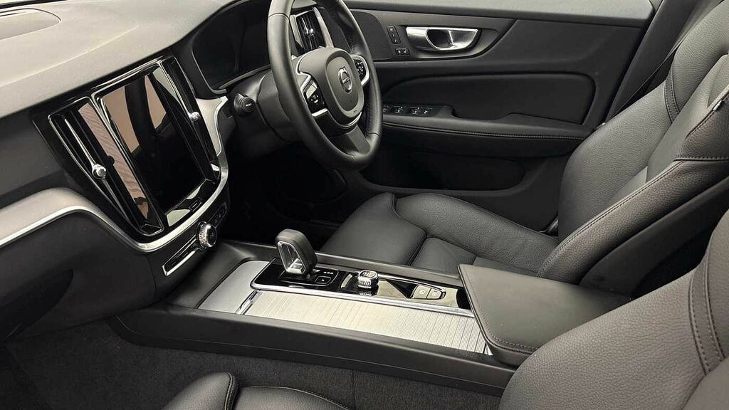 Volvo V60 Plus, B4 Mild Hybrid, Dark Grey #6