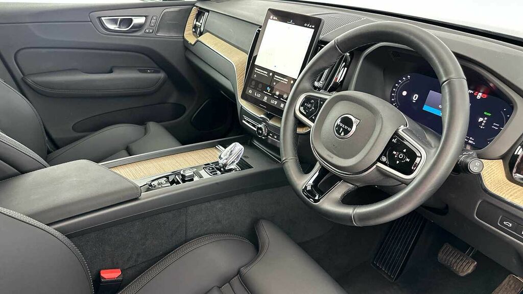 Volvo XC60 Volvo Xc60 Plus Black Edition Black #9