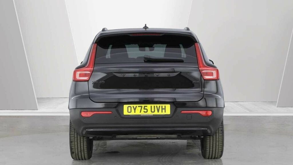 Volvo XC40 Black Edition Plus, B3 Mild Hybrid, OY75UVH Black #4