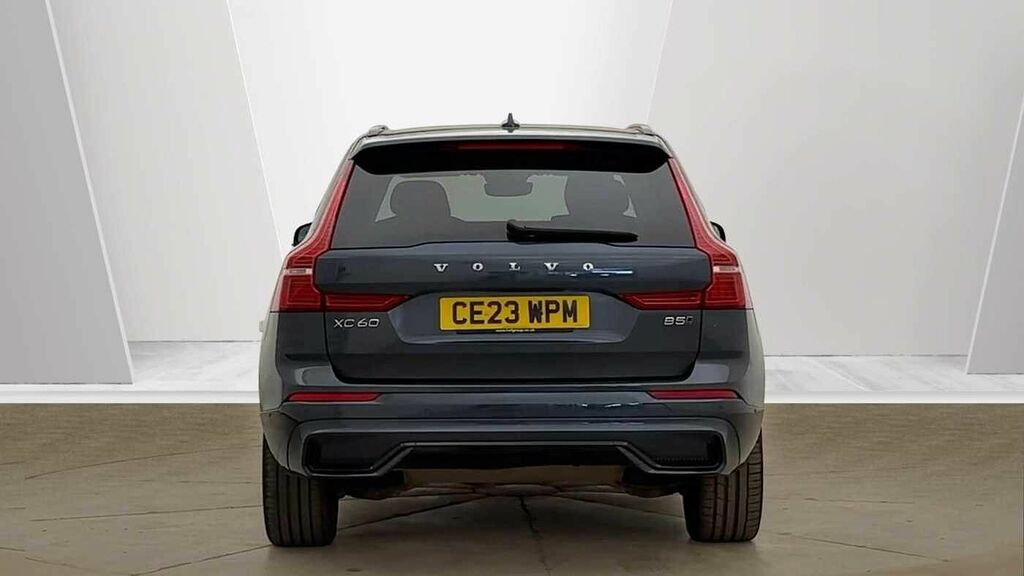 Volvo XC60 Ultimate, B5 Awd Mild Hybrid, Dark Blue #4