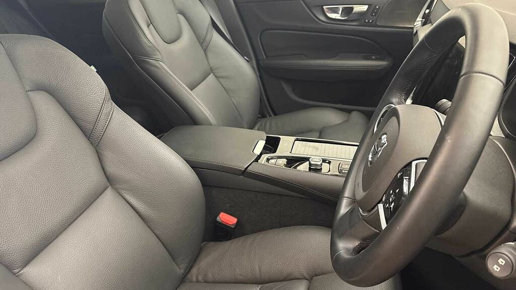 Volvo V60 Plus, B4 Mild Hybrid, Dark Blue #28