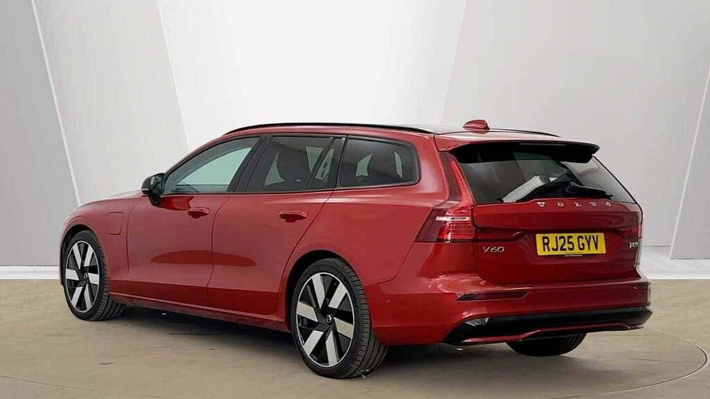 Volvo V60 Ultra, T8 Awd Plug-in Hybrid, Dar Red #5