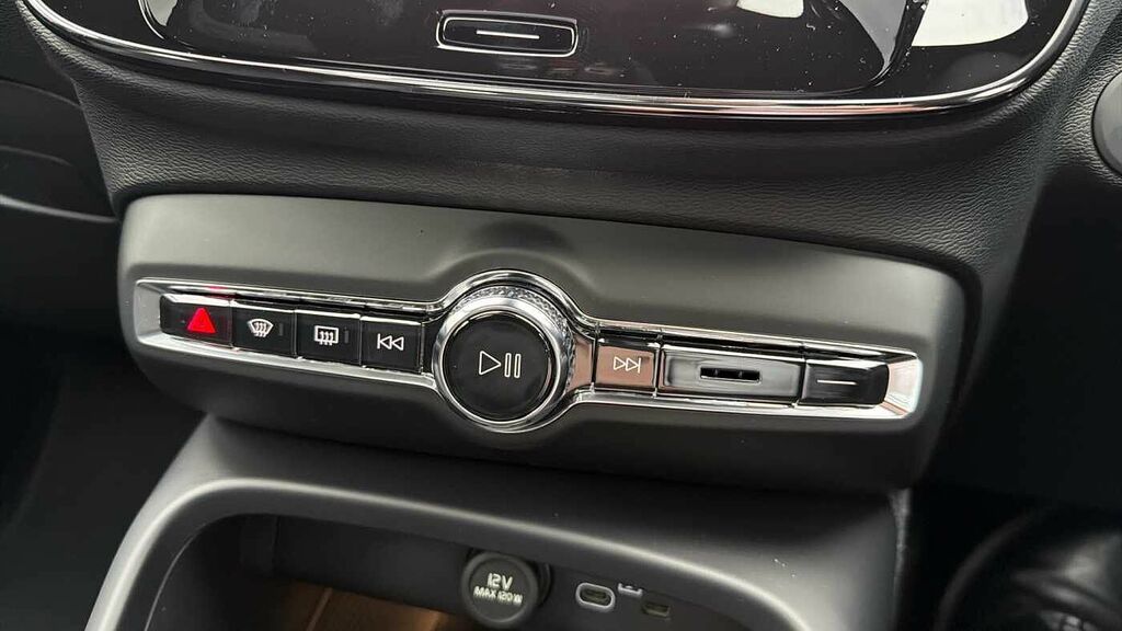 Volvo EX40 Twin Motor Performance 82Kwh Plus Black Edition Au  #25