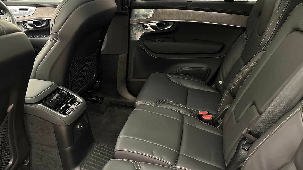 Volvo XC90 2.0 B5p Core Bright Awd Geartronic Red #12