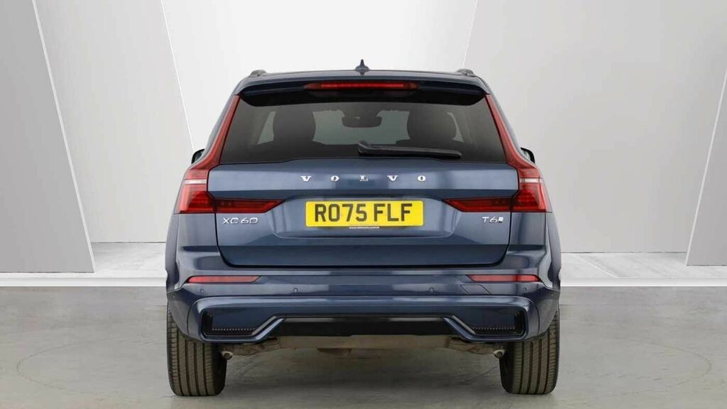 Volvo XC60 Plus, T6 Awd Plug-in Hybrid, Dark RO75FLF Blue #4