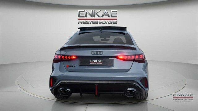 Audi RS3 2026 2.5 Tfsi Carbon Vorsprung Saloon S Black #4