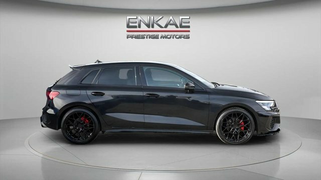Audi A3 2022 1.4 Tfsie 40 S Line Sportback Plug Black #2