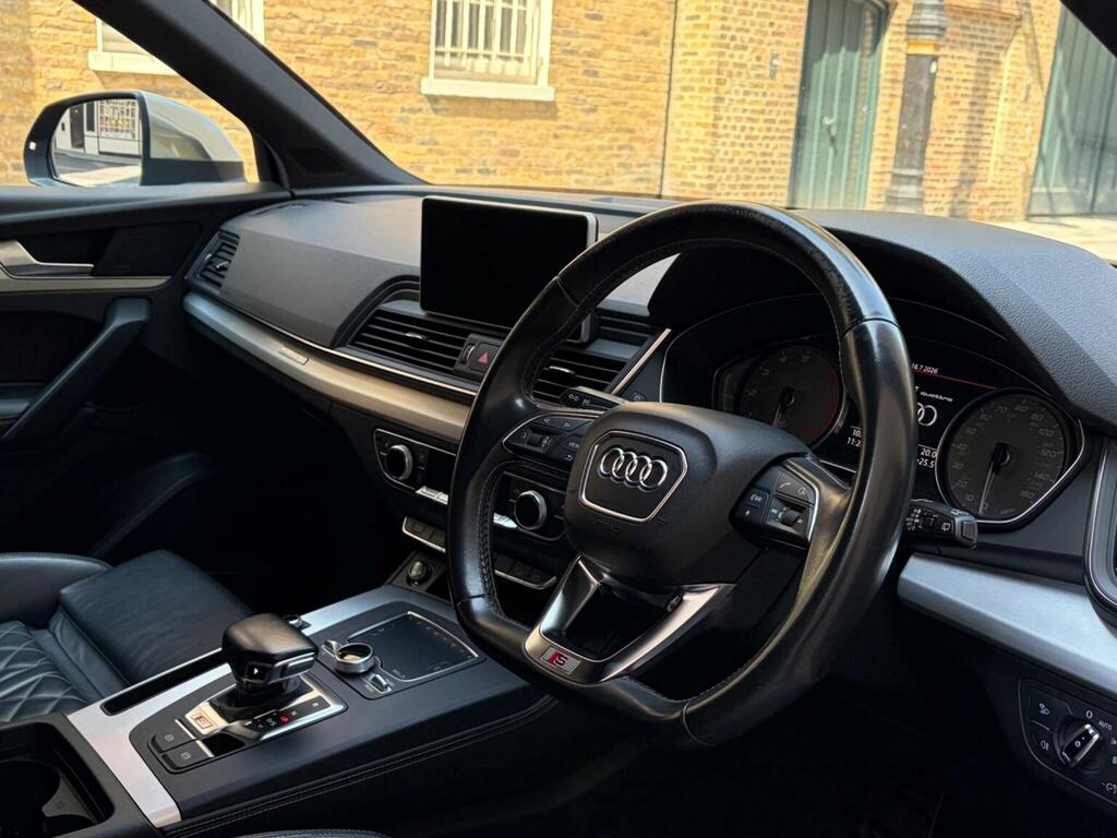 Audi SQ5 Tfsi V6 Black #12