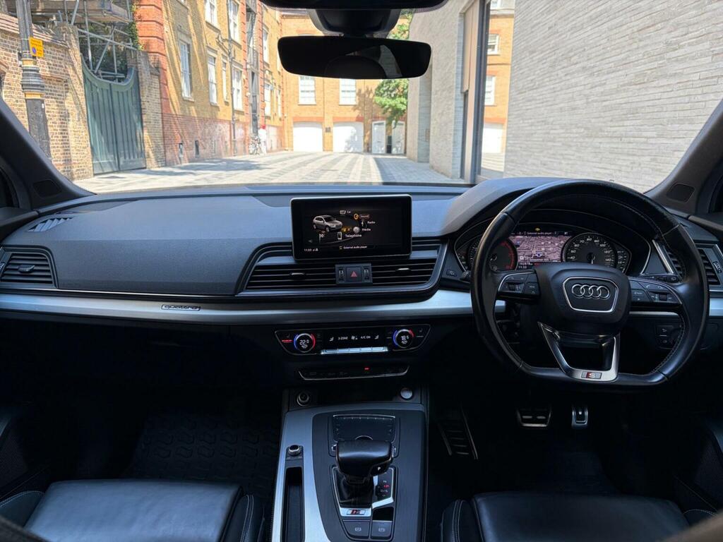 Audi SQ5 Tfsi V6 Black #37
