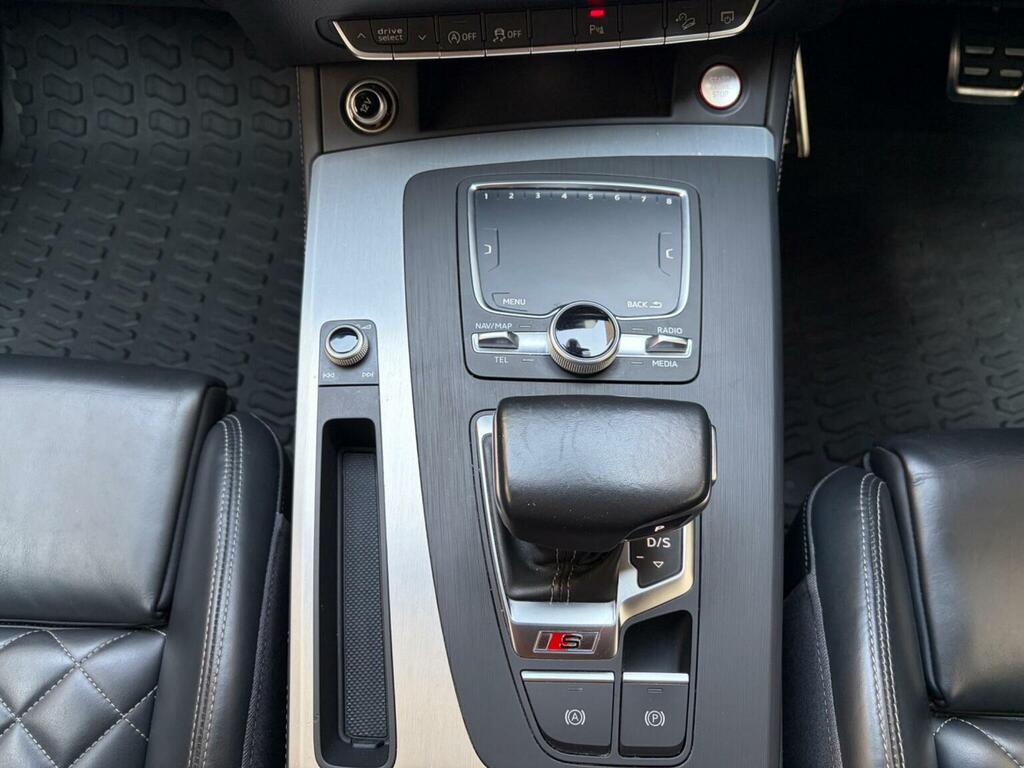 Audi SQ5 Tfsi V6 Black #36