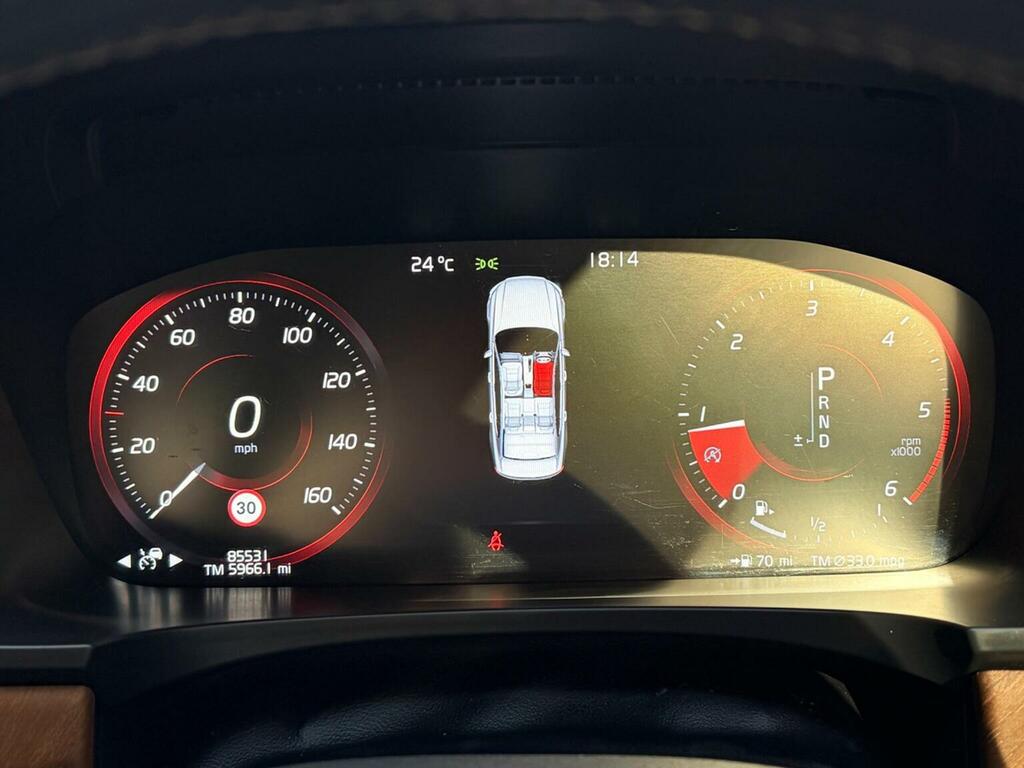 Volvo S90 D4 Momentum Silver #17
