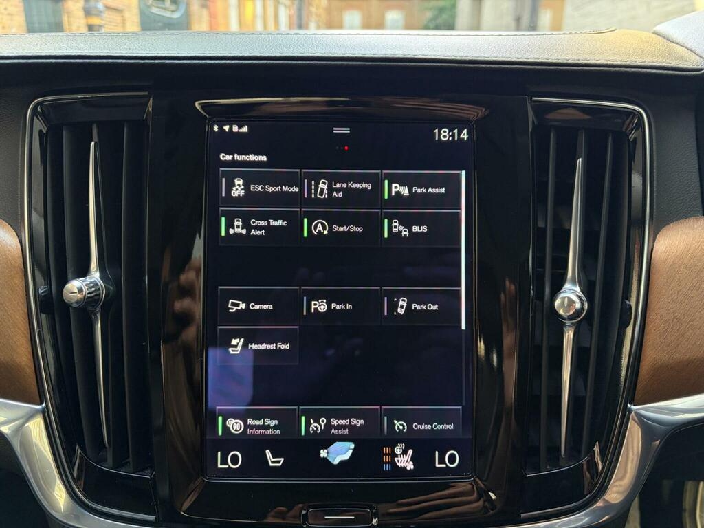 Volvo S90 D4 Momentum Silver #18