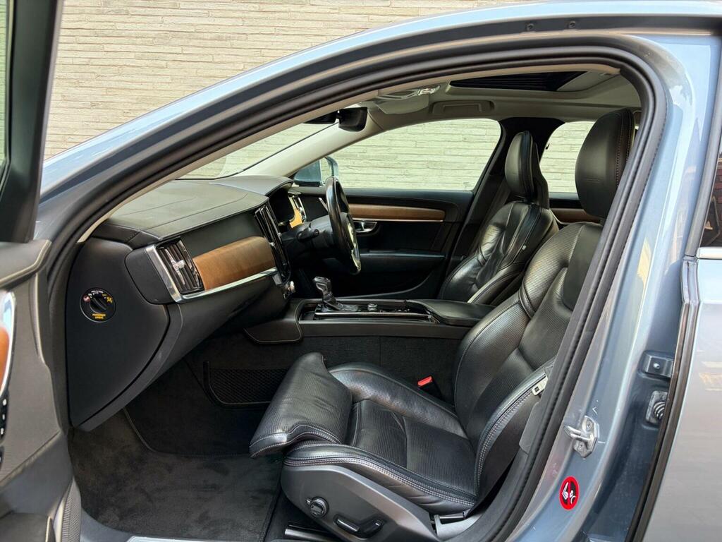 Volvo S90 D4 Momentum Silver #23