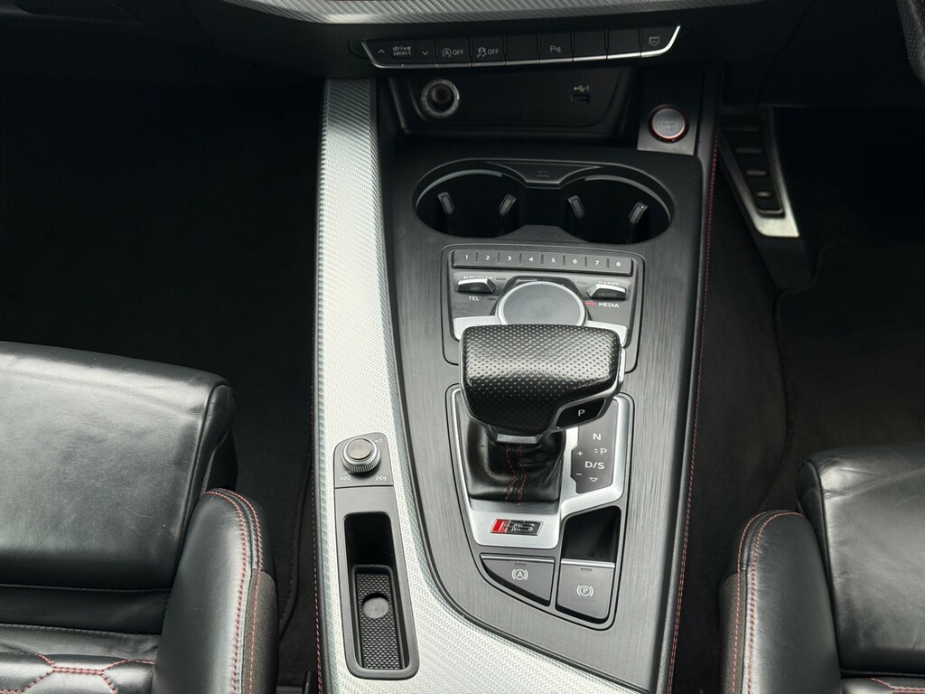 Audi RS4 Avant 2.9L Null Grey #20