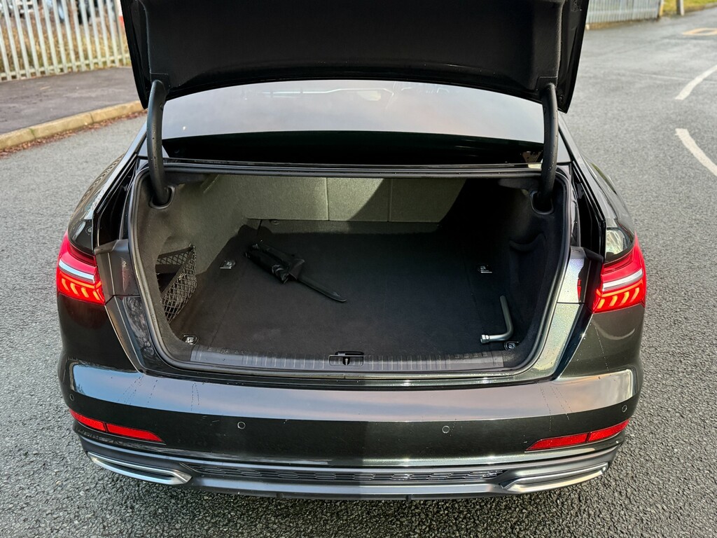 Audi A6 Saloon Sport White #14
