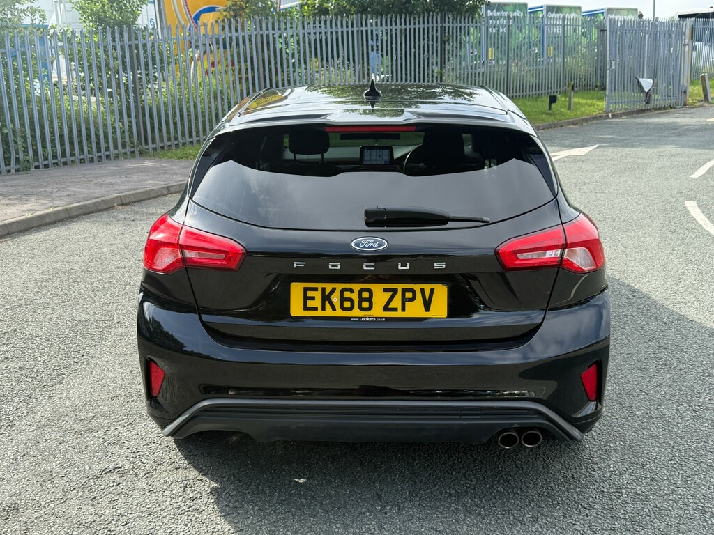 Ford Focus 1.0T Ecoboost St-line Hatchback #6