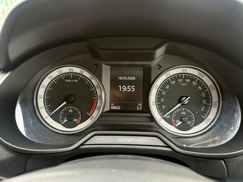 Skoda Octavia 2.0 Tdi Tour De France 4Wd Euro 5 Ss Red #32