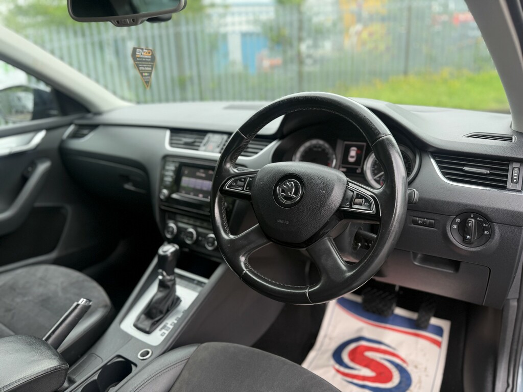 Skoda Octavia 2.0 Tdi Tour De France 4Wd Euro 5 Ss Red #26