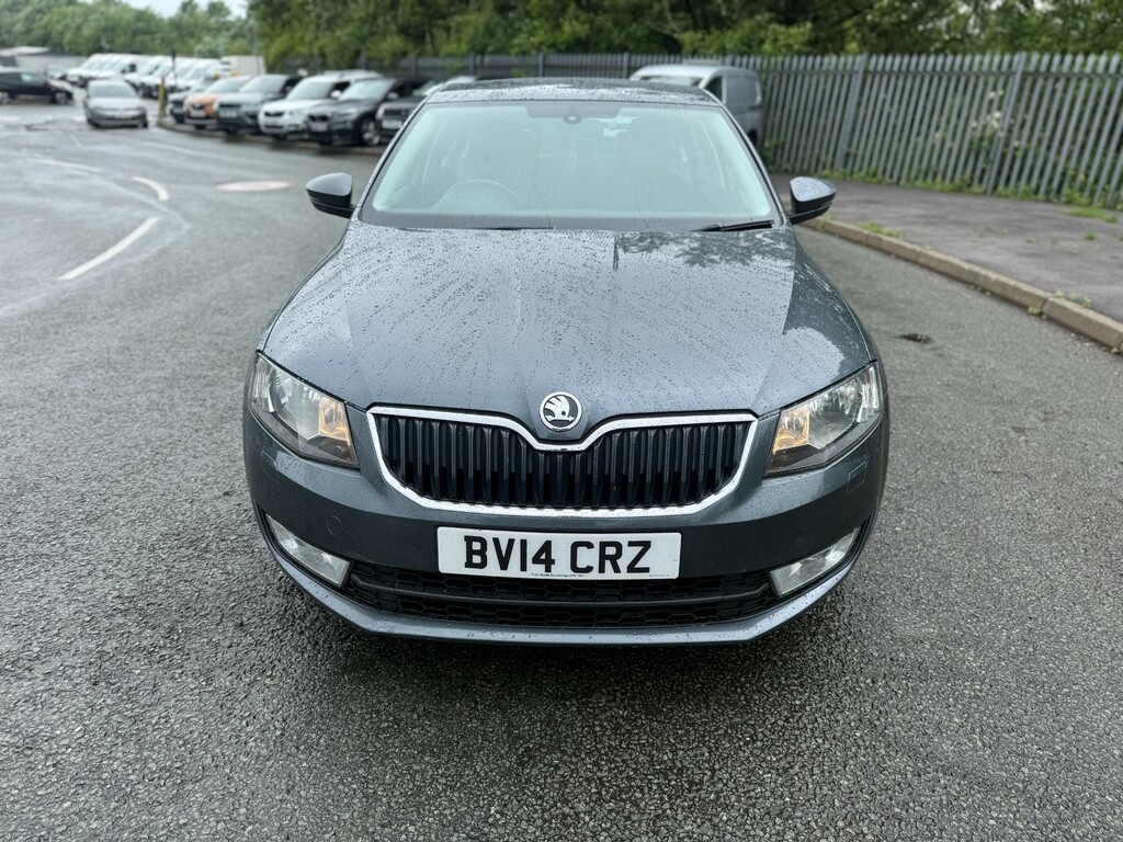 Skoda Octavia 2.0 Tdi Elegance Hatchback Dsg Euro 5  #4