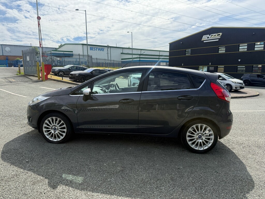 Ford Fiesta 1.5 Tdci Titanium Hatchback Euro #6