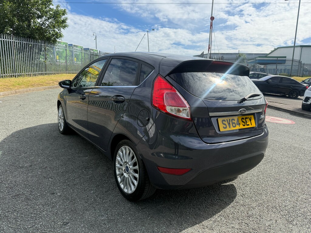 Ford Fiesta 1.5 Tdci Titanium Hatchback Euro #5