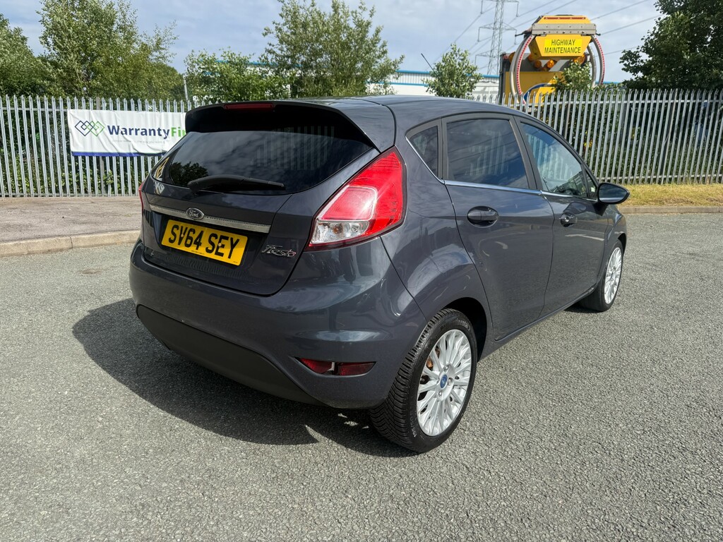 Ford Fiesta 1.5 Tdci Titanium Hatchback Euro #3