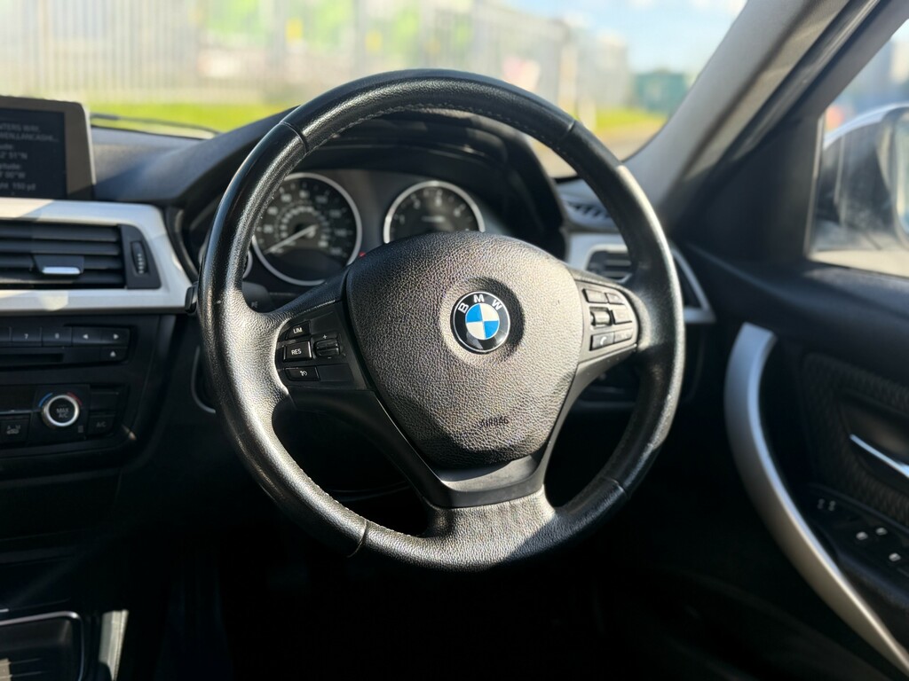BMW 3 Series Estate 2.0 320D M Sport Touring Xdrive Euro 5 White #22