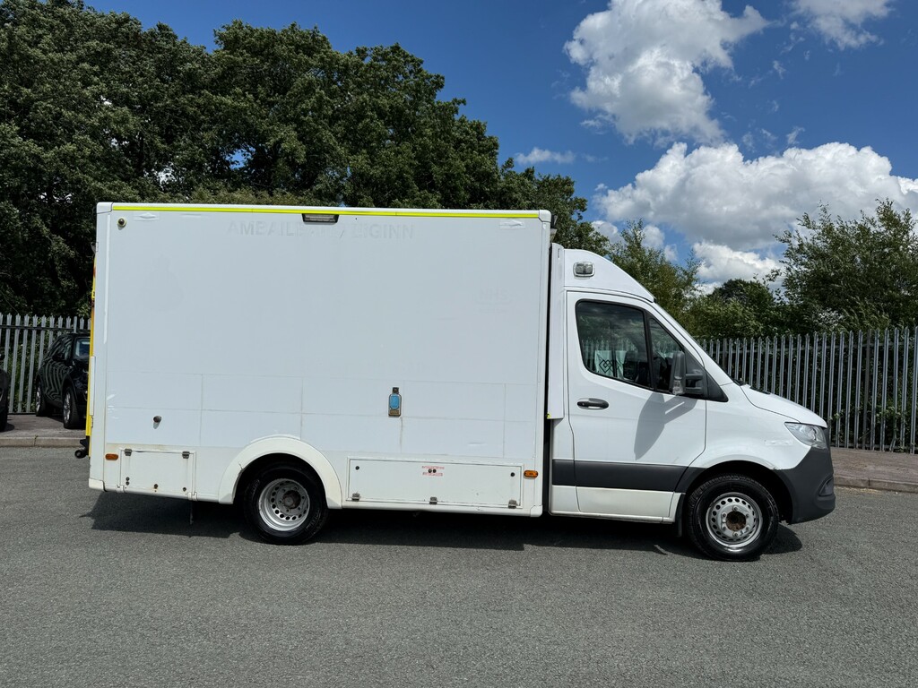 Mercedes-Benz Sprinter 3.0 519 Cdi V6 Chassis Cab G-tronic Rw #2