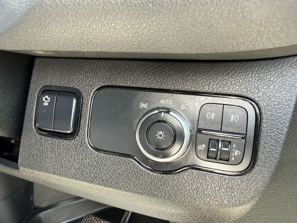 Mercedes-Benz Sprinter 2.1L Null Yellow #19