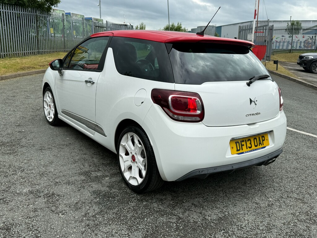 Citroen DS3 1.6 E-hdi Dstyle Plus 90 Bhp White #8