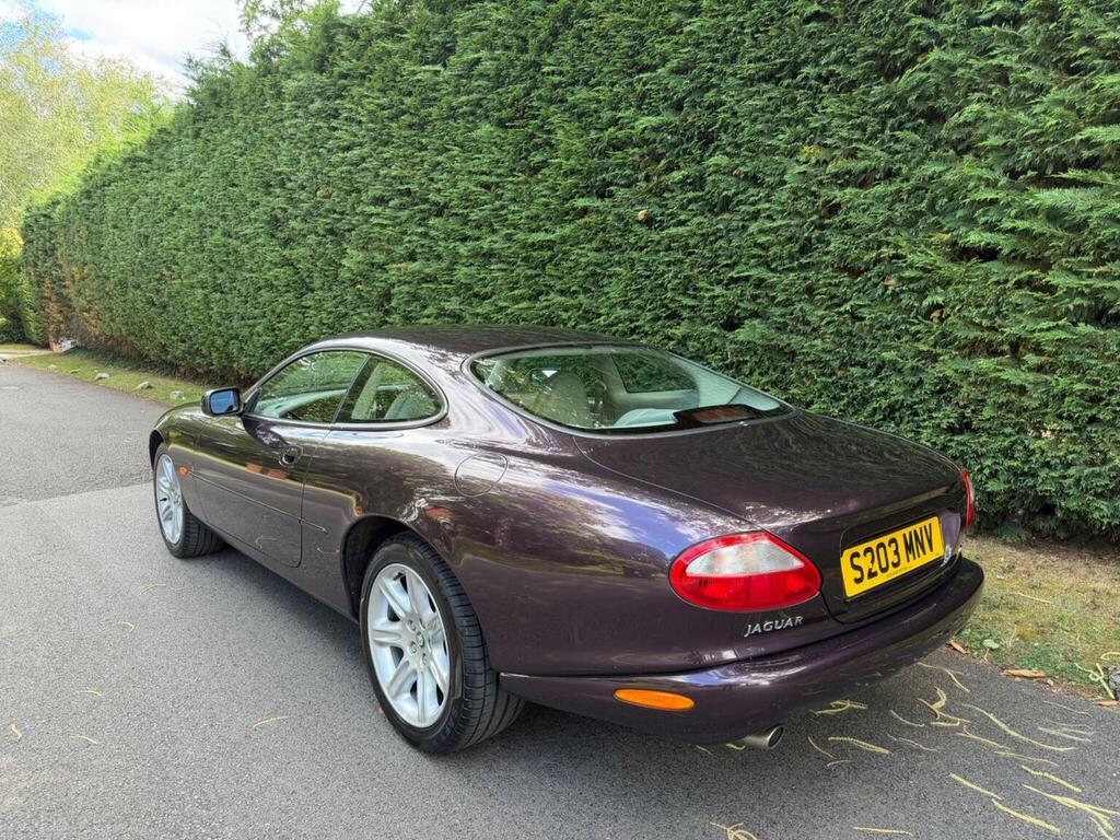 Jaguar XK8 4.0 Purple #8