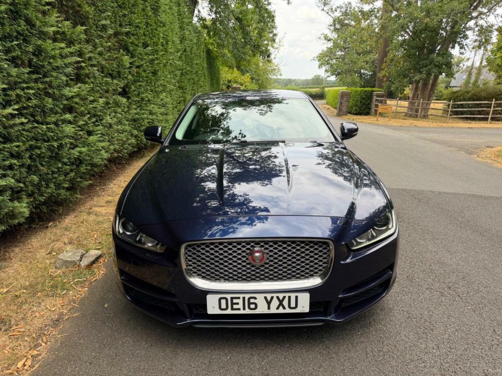 Jaguar XE 2.0D Prestige Euro 6 Ss Grey #23