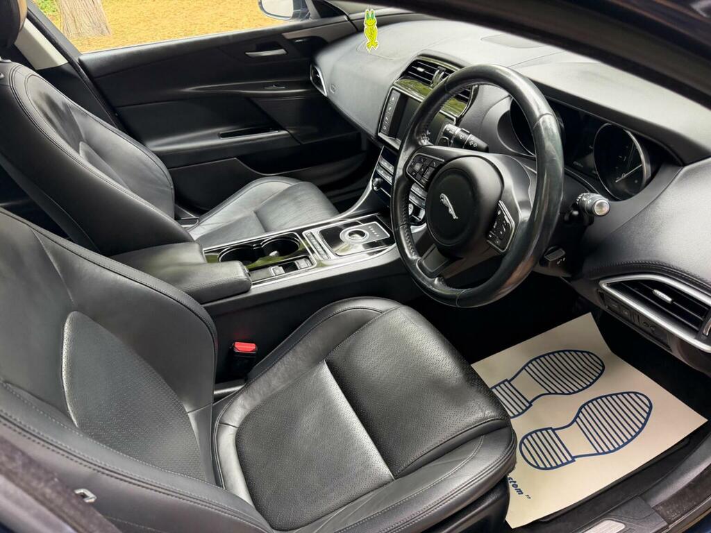 Jaguar XE 2.0D Prestige Euro 6 Ss Grey #12