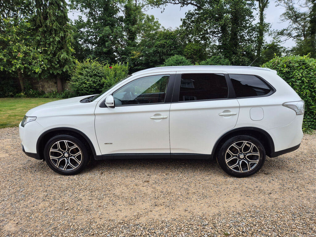 Mitsubishi Outlander 2014 64 Phev #12