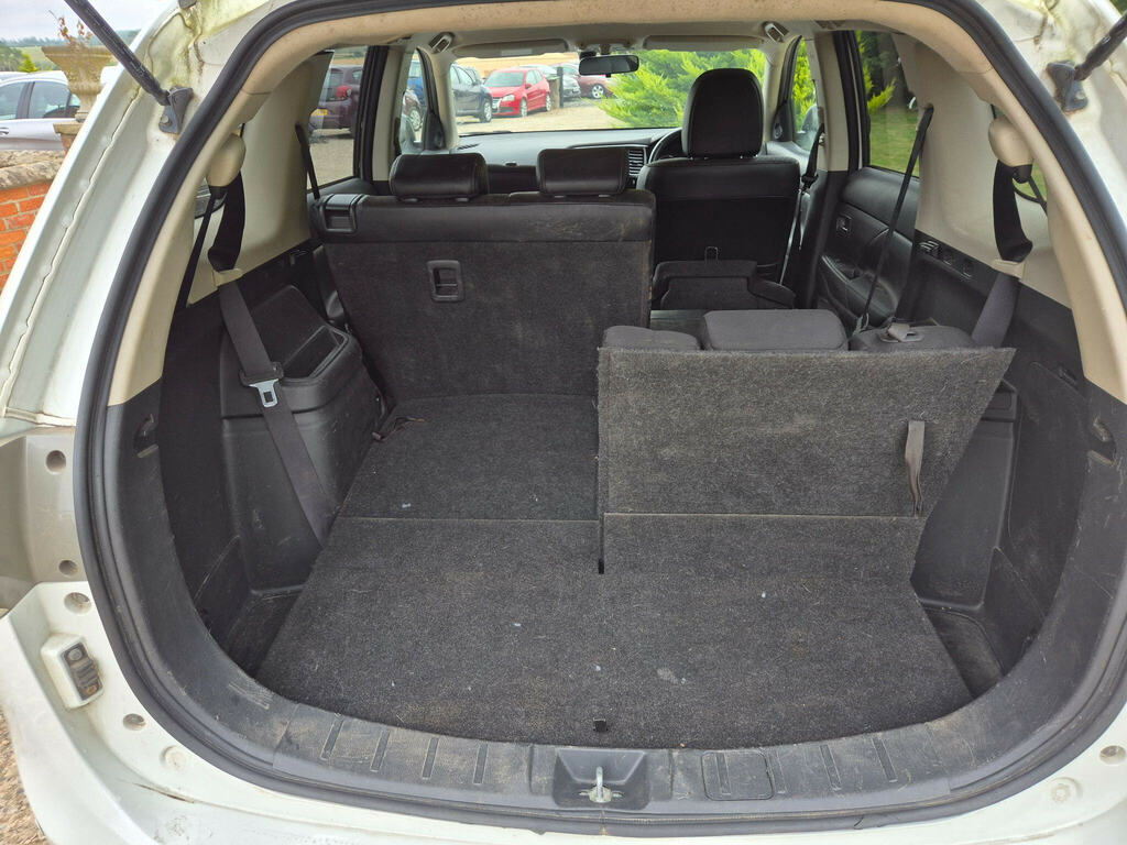 Mitsubishi Outlander 2014 64 Phev #10