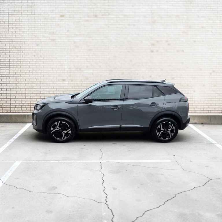 Peugeot 2008 Allure Edition 1.2 Turbo Suv 25 Reg CA25RBF Grey #4
